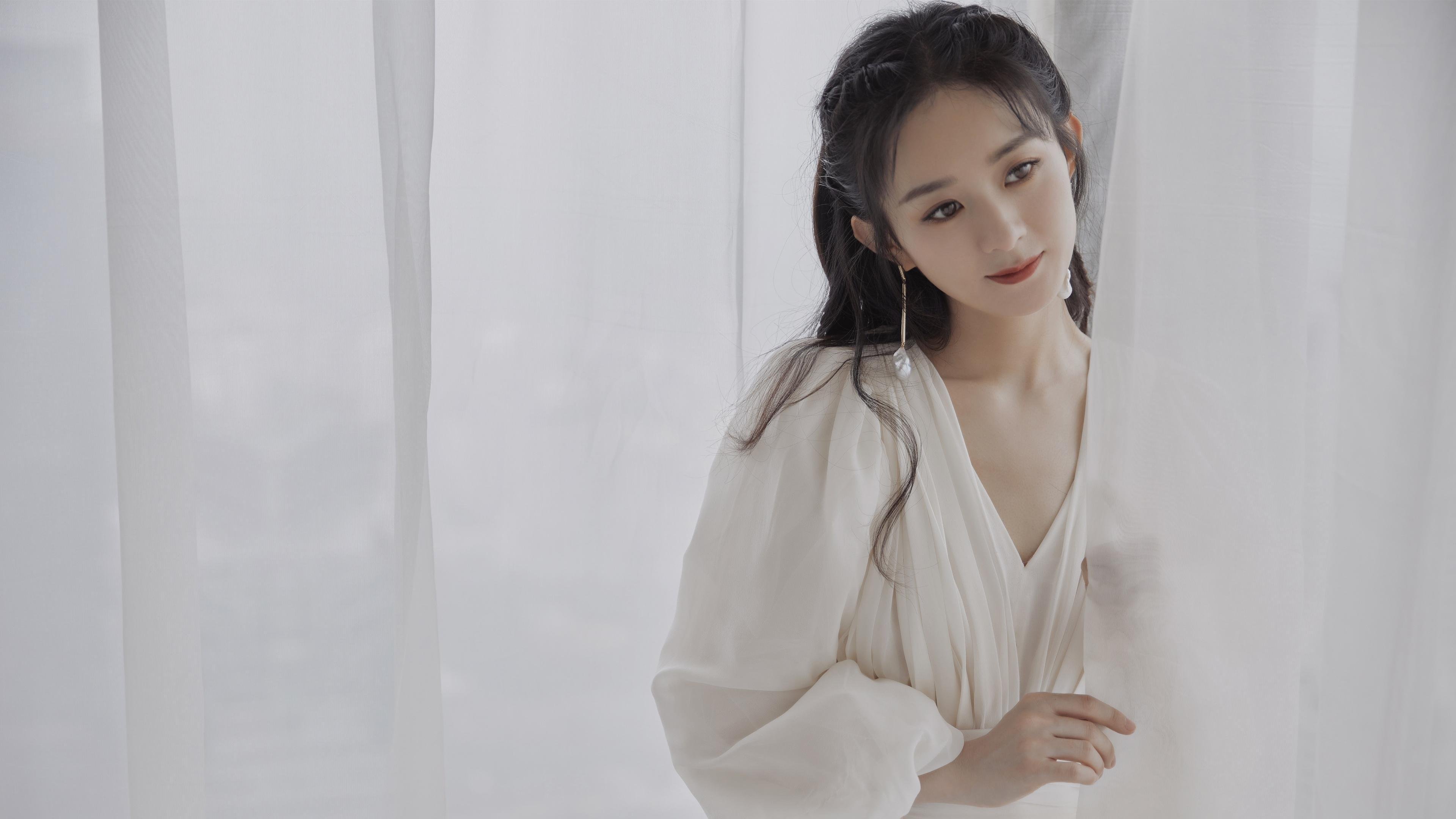 捷克主力中场状态回勇 欧预赛反弹引关注,捷克队主场