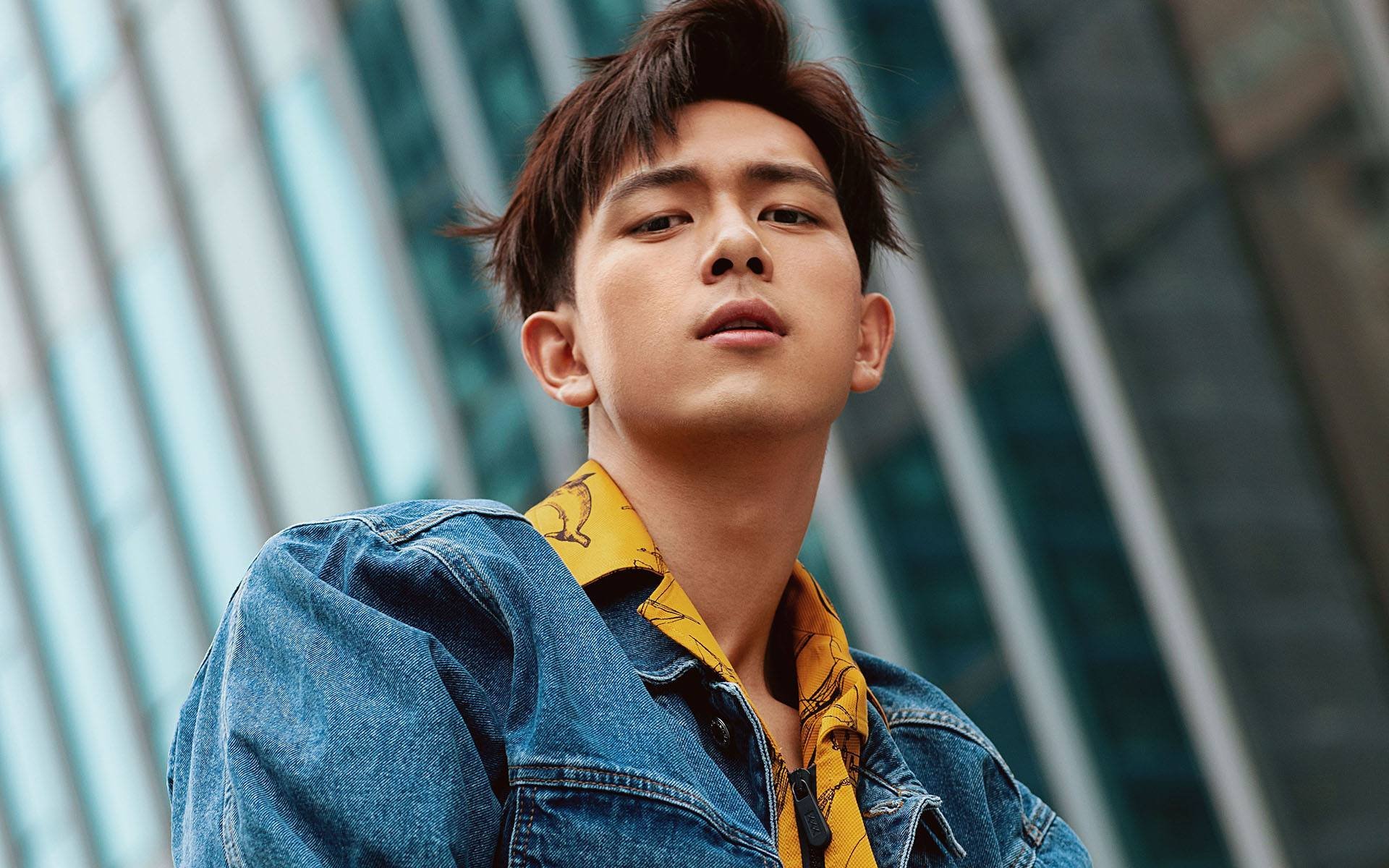 爱游戏中国官方登录入口网站-中意选手蝶泳赛场展开角逐，蝶泳国际比赛视频