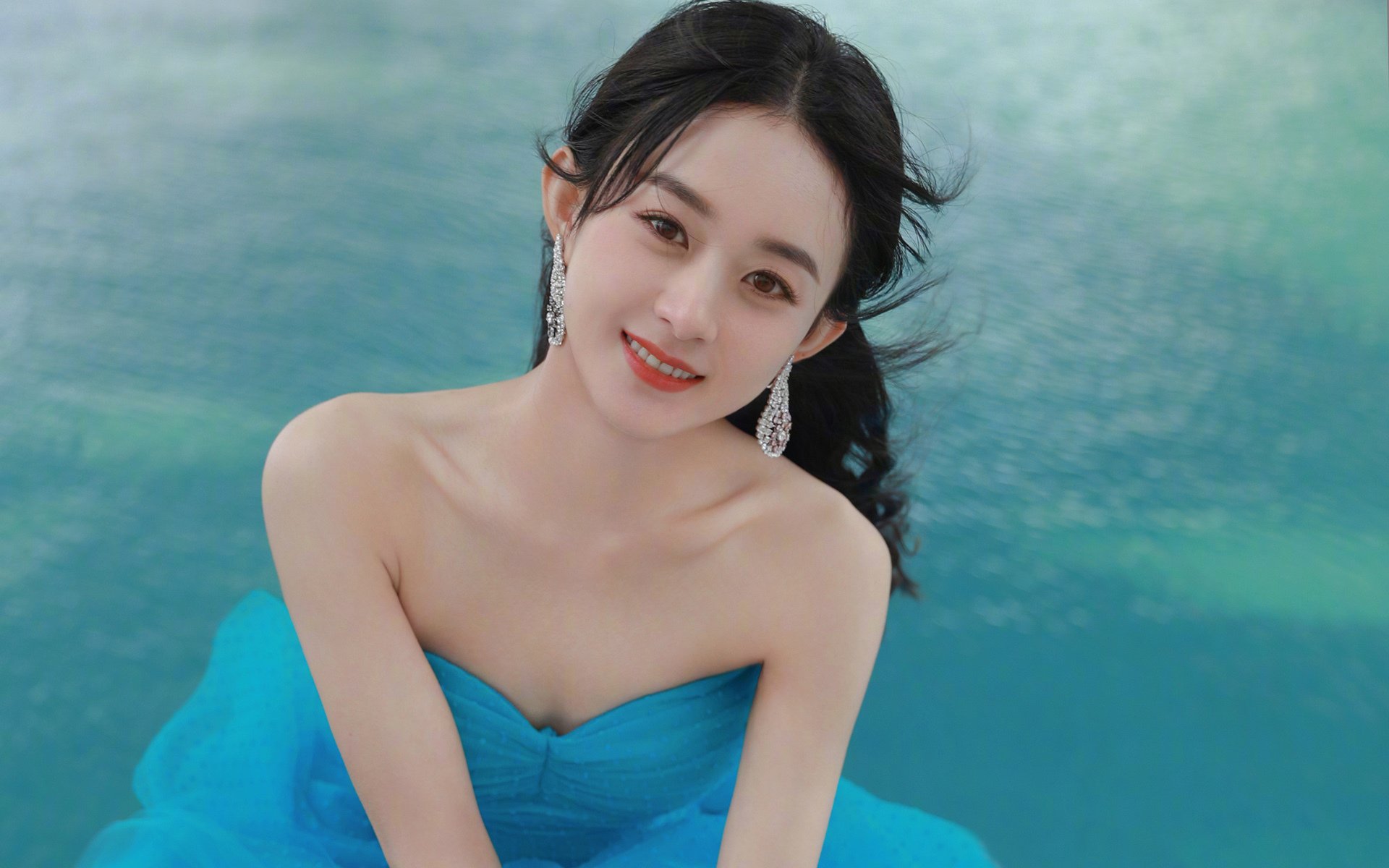 弗兰:他是全黑队反击战术的核心,精准传球和快速启动帮助球队打破僵局