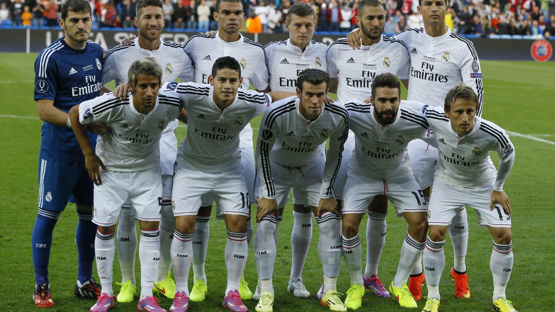 国足新战术强调边路突破与快速转换，记者详细图解国足出线形势_出局只剩理论可能